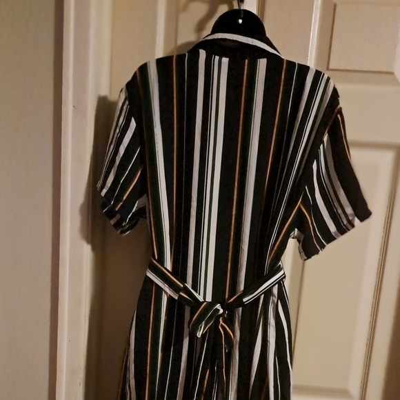 Lush striped dress NWT - Picture 2 of 4